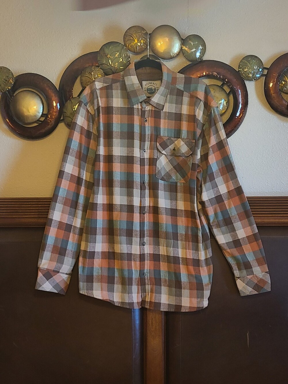 Casual Plaid Button-Down Shirt in Brown & Blue - Unknown Brand